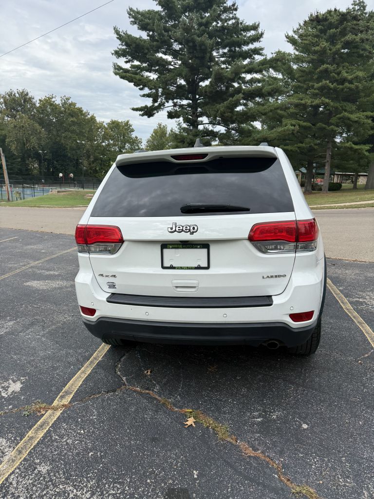 Photo 7 of this JEEP GRAND CHEROKEE