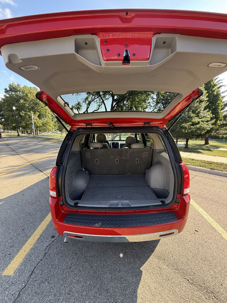 Photo 11 of this SATURN VUE