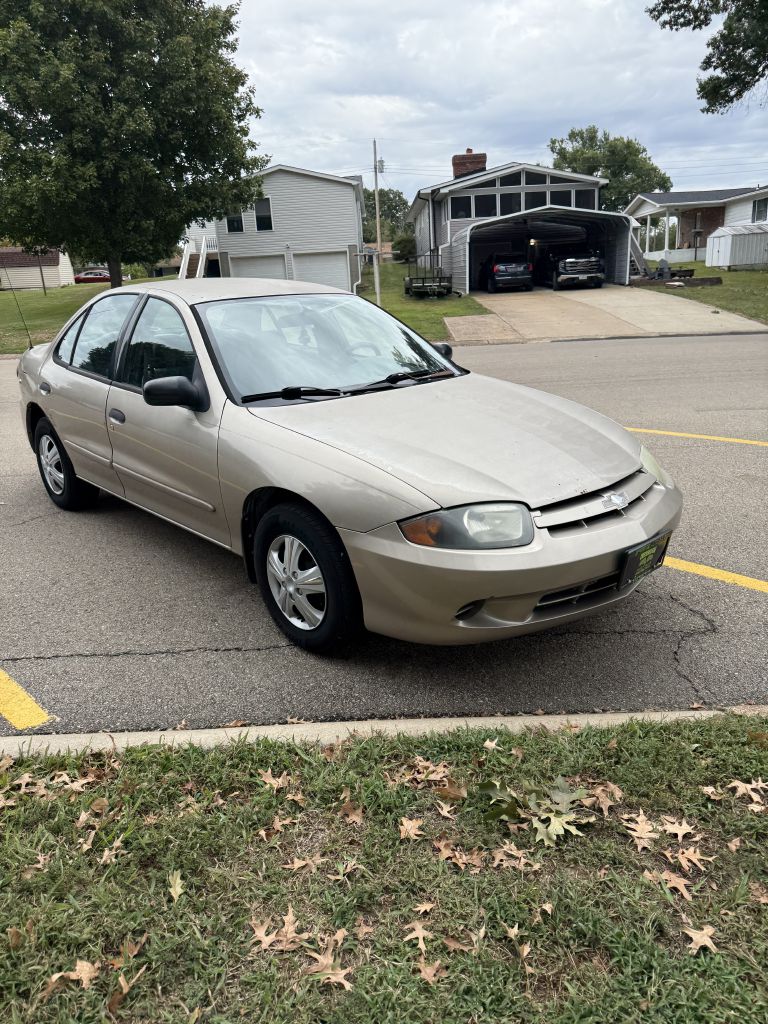 Photo 3 of this CHEVROLET CAVALIER