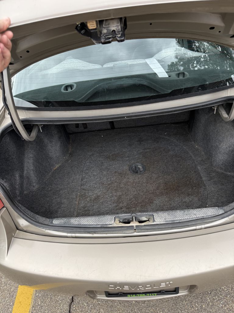 Photo 13 of this CHEVROLET CAVALIER