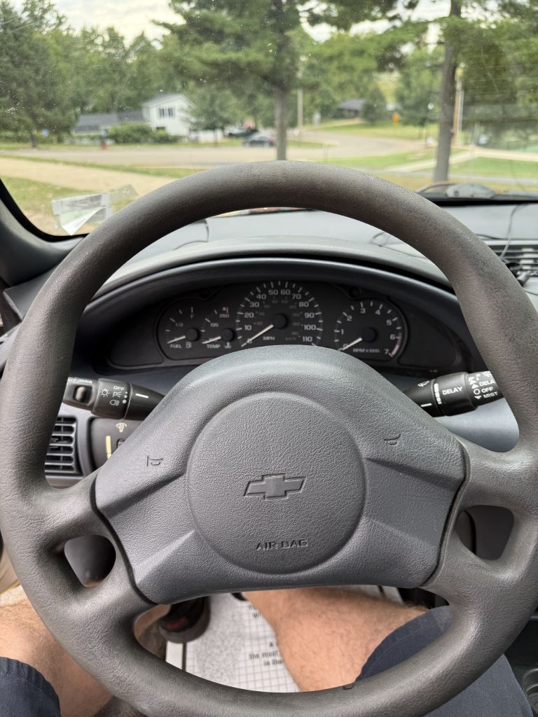 Photo 21 of this CHEVROLET CAVALIER