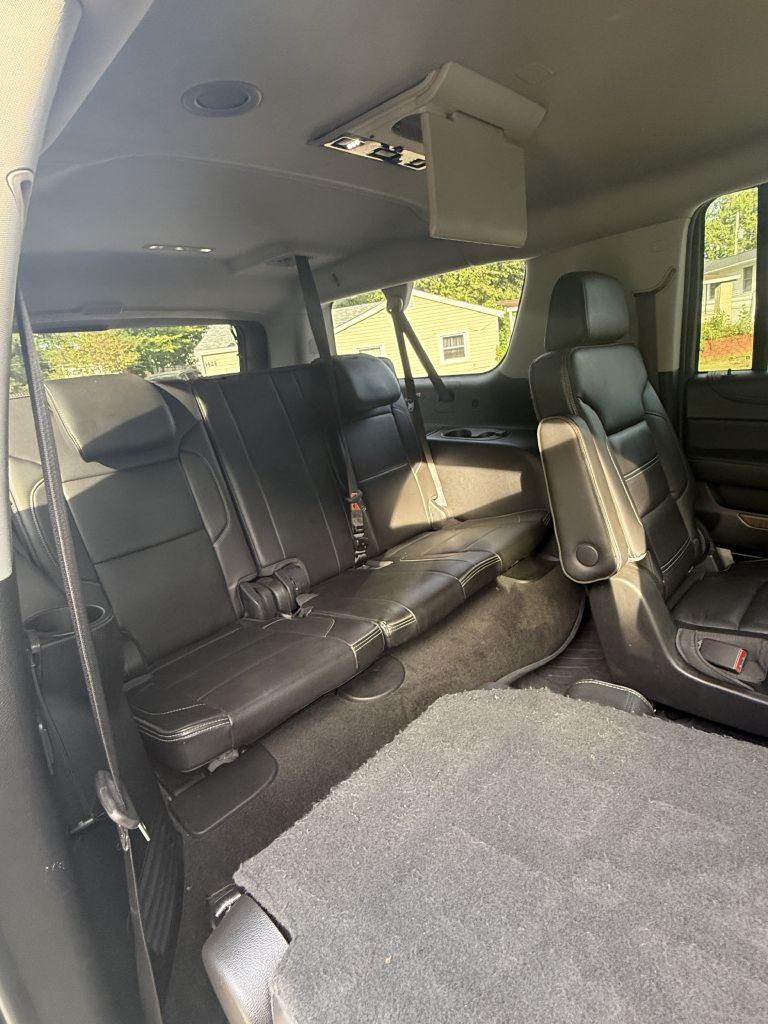 Photo 11 of this GMC YUKON XL