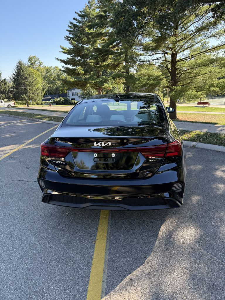 Photo 6 of this KIA FORTE
