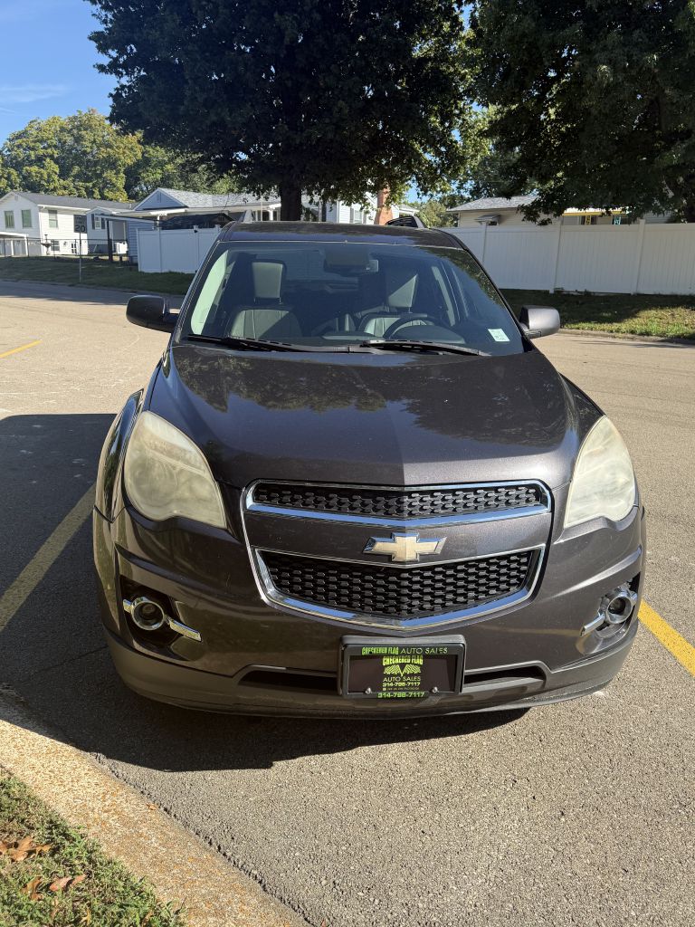 Photo 8 of this CHEVROLET EQUINOX