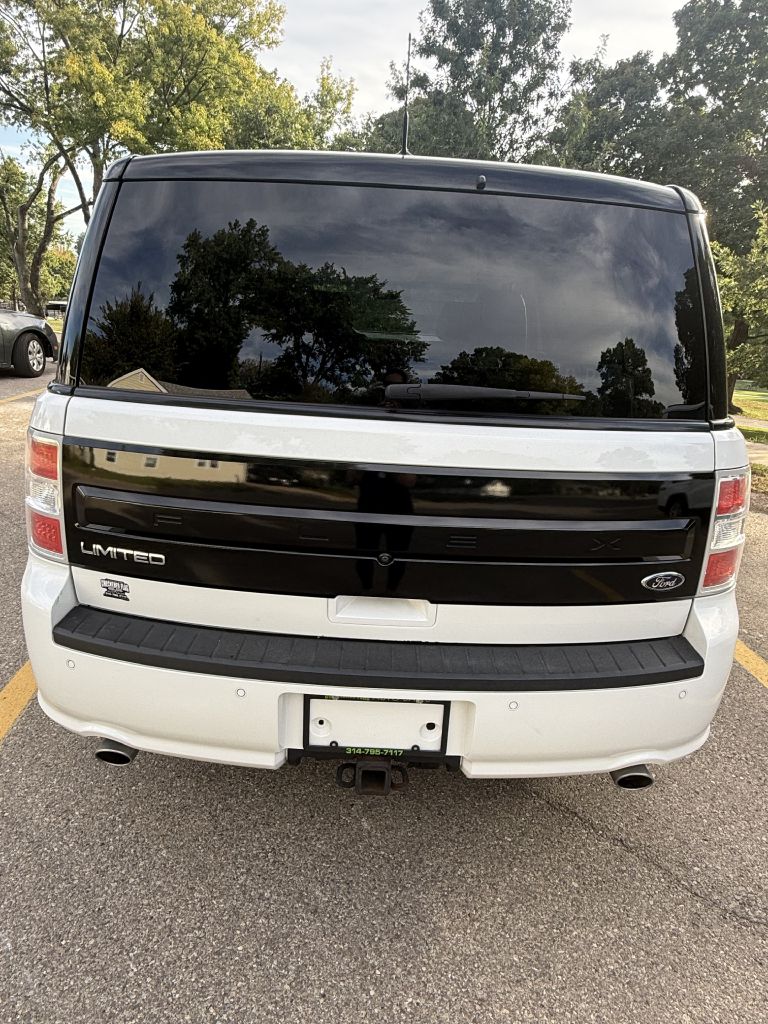Photo 4 of this FORD FLEX