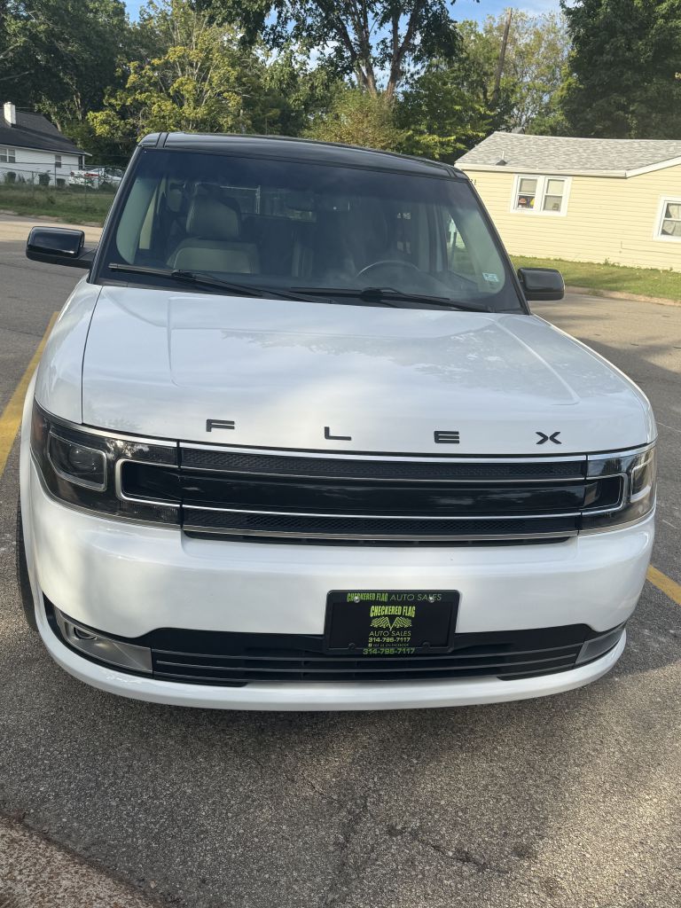 Photo 8 of this FORD FLEX