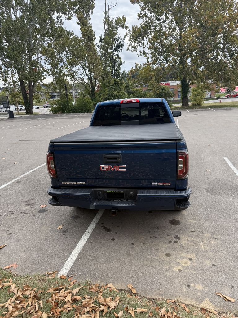 Photo 5 of this GMC SIERRA