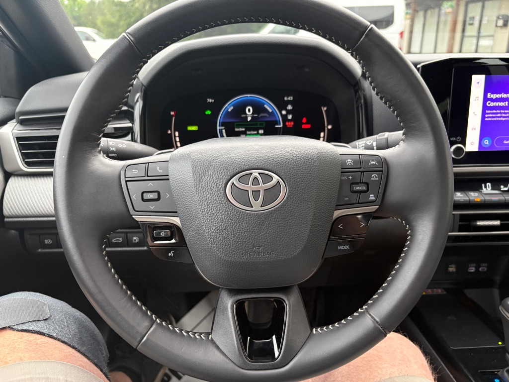 Photo 7 of this TOYOTA CAMRY