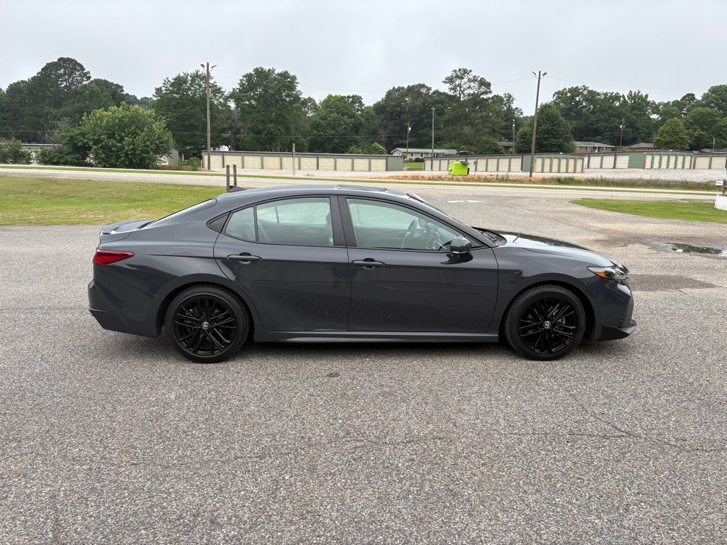 Photo 2 of this TOYOTA CAMRY