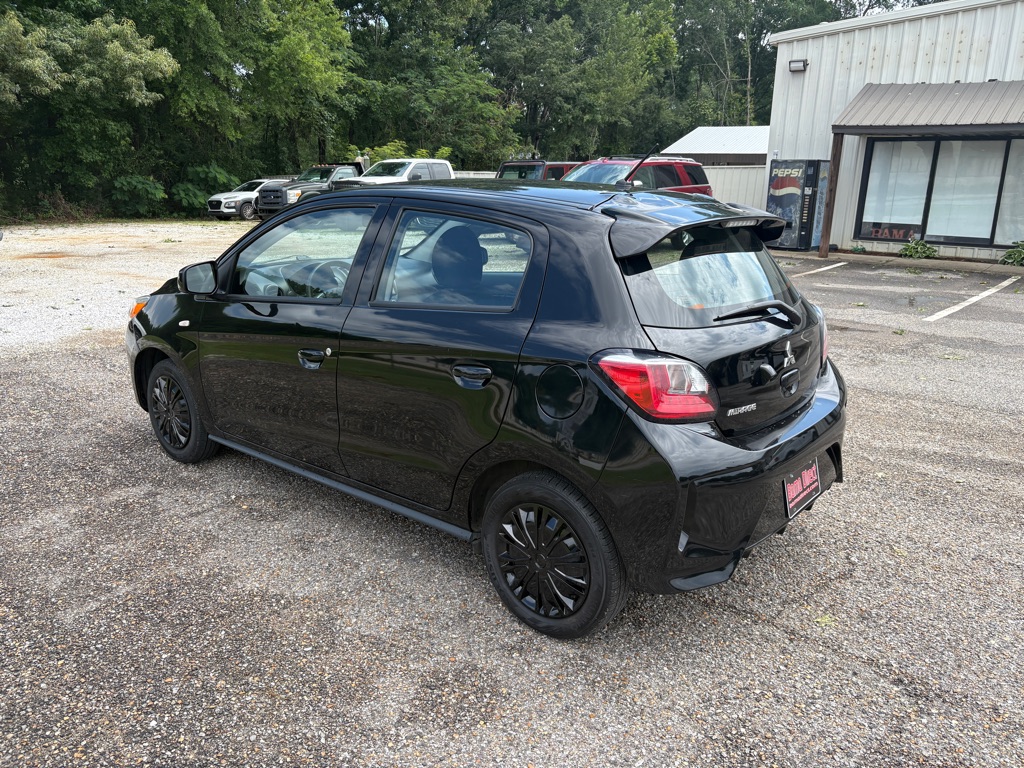 Photo 3 of this MITSUBISHI MIRAGE