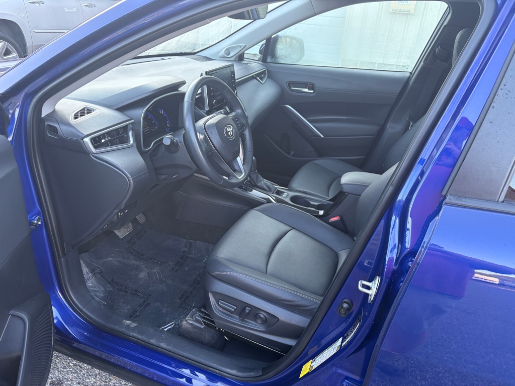 Photo 8 of this TOYOTA COROLLA CROSS