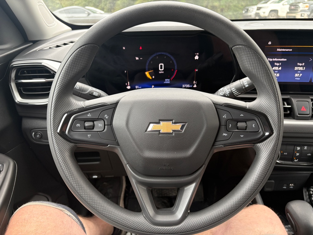 Photo 8 of this CHEVROLET TRAILBLAZER