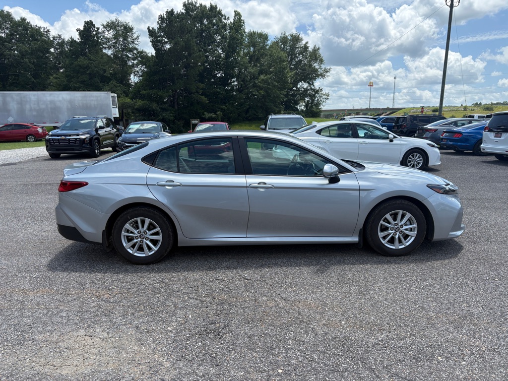 Photo 2 of this TOYOTA CAMRY