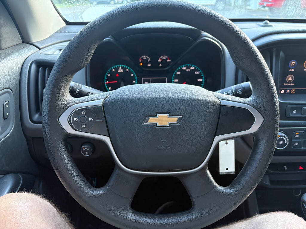 Photo 8 of this CHEVROLET COLORADO
