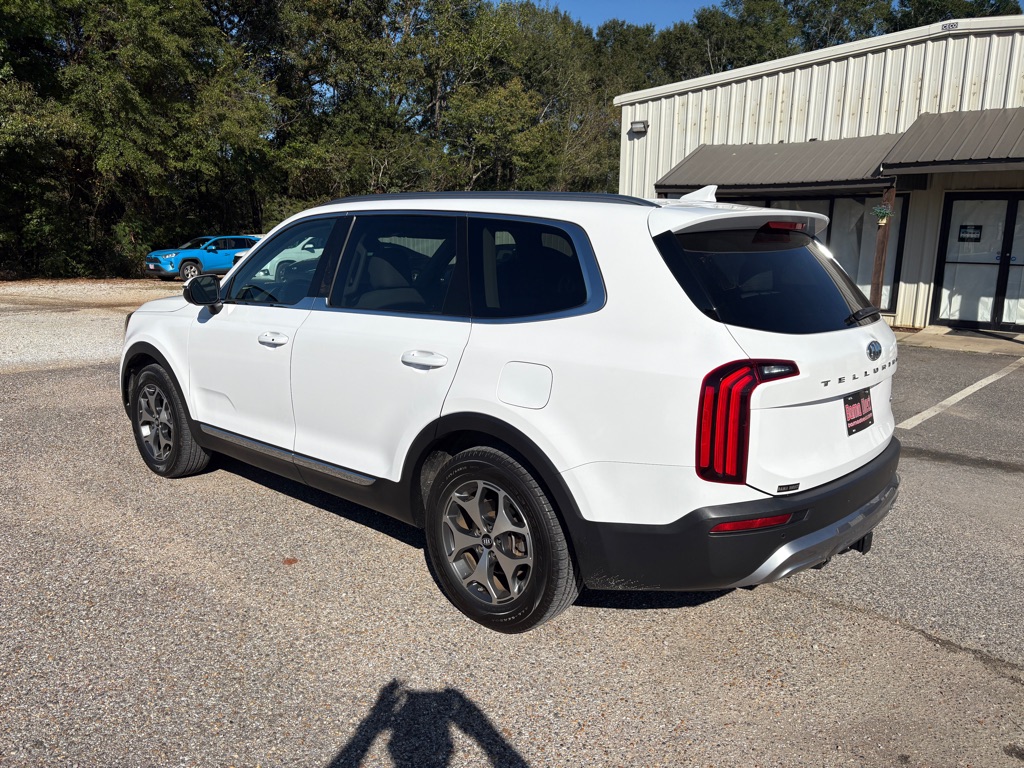 Photo 4 of this KIA TELLURIDE
