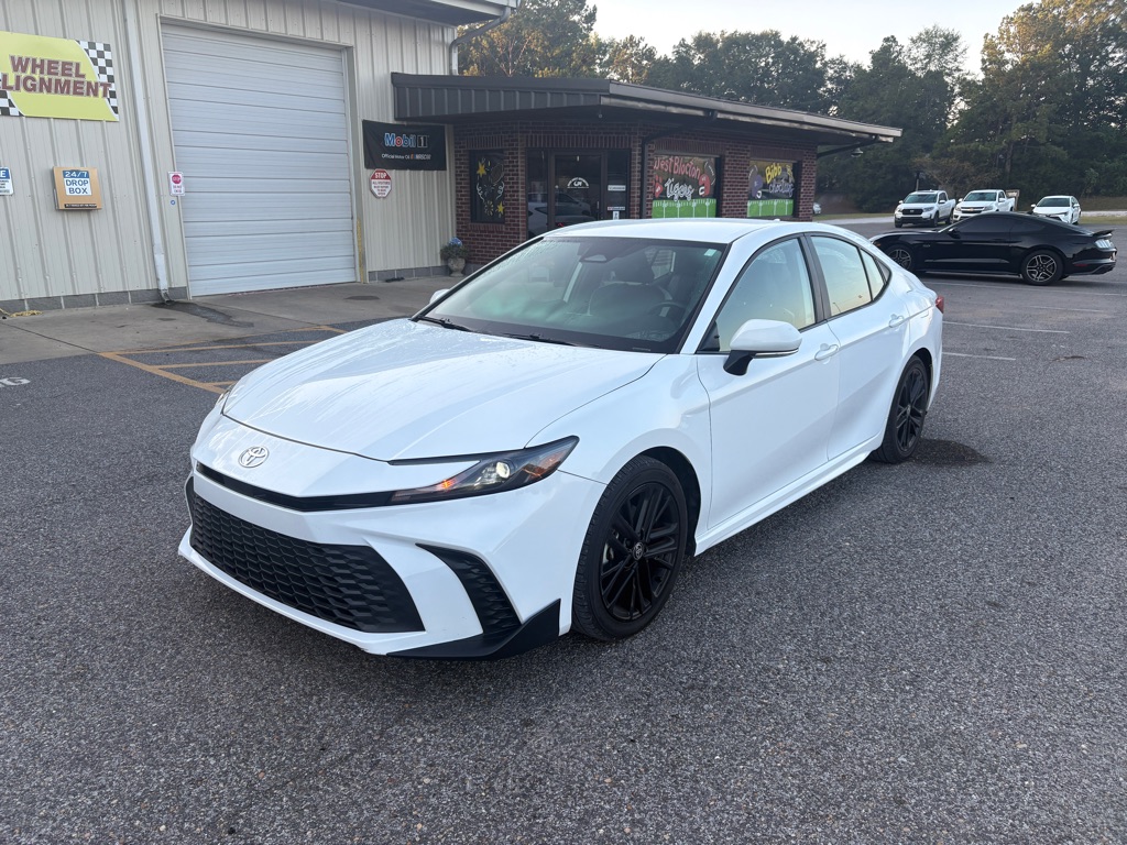 2025 TOYOTA CAMRY