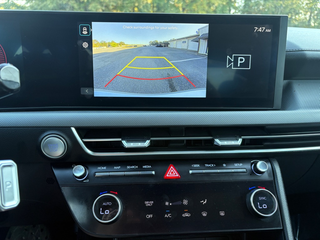 Photo 10 of this HYUNDAI SONATA