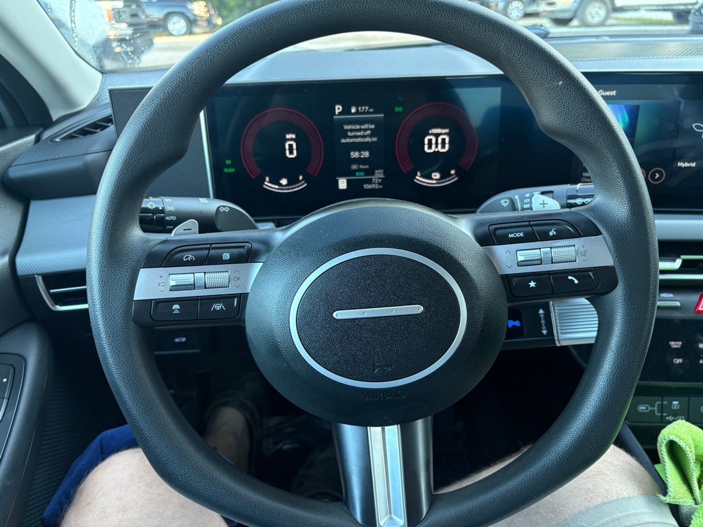 Photo 7 of this HYUNDAI SONATA