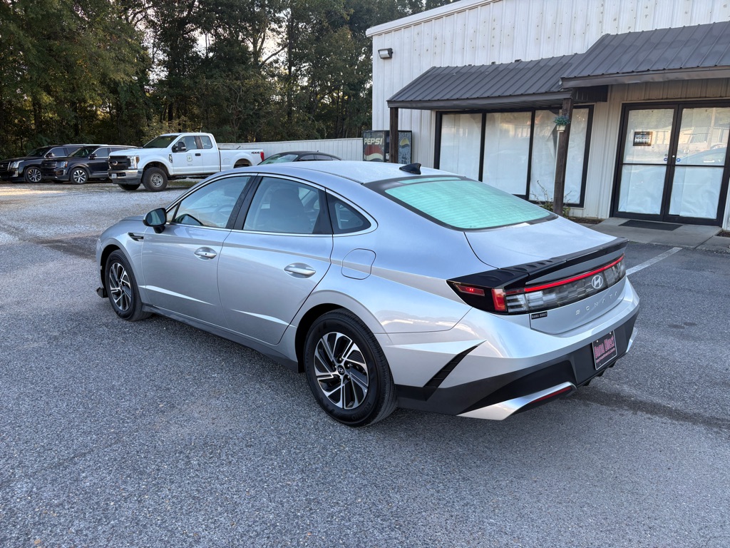 Photo 4 of this HYUNDAI SONATA