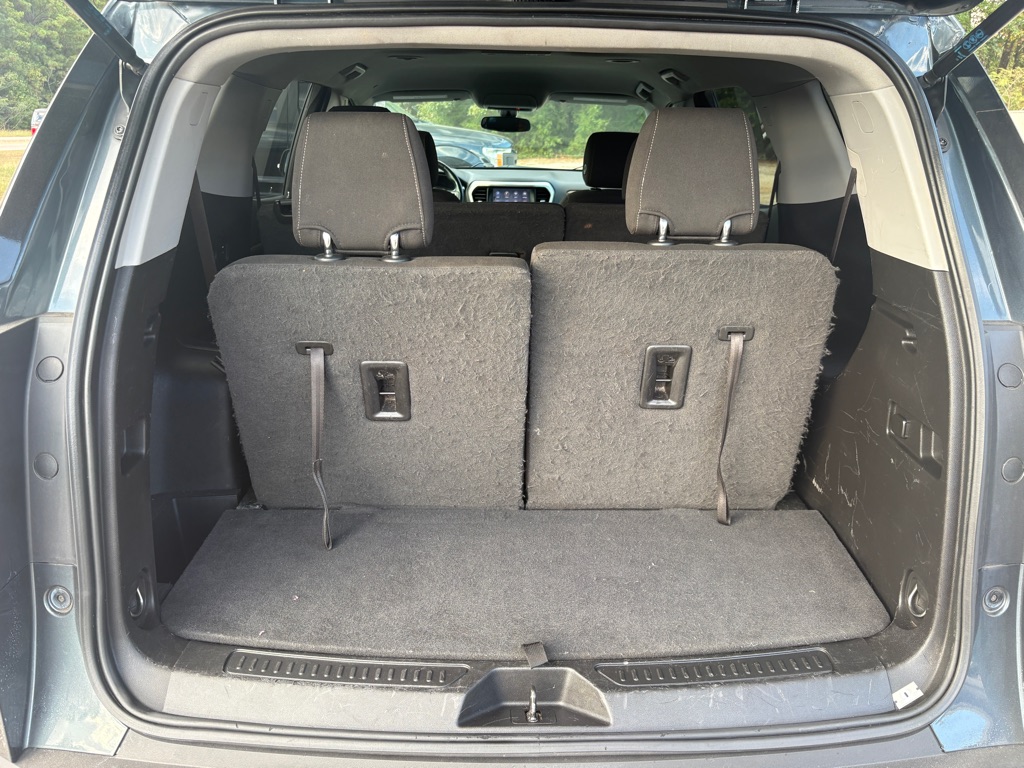 Photo 3 of this GMC ACADIA