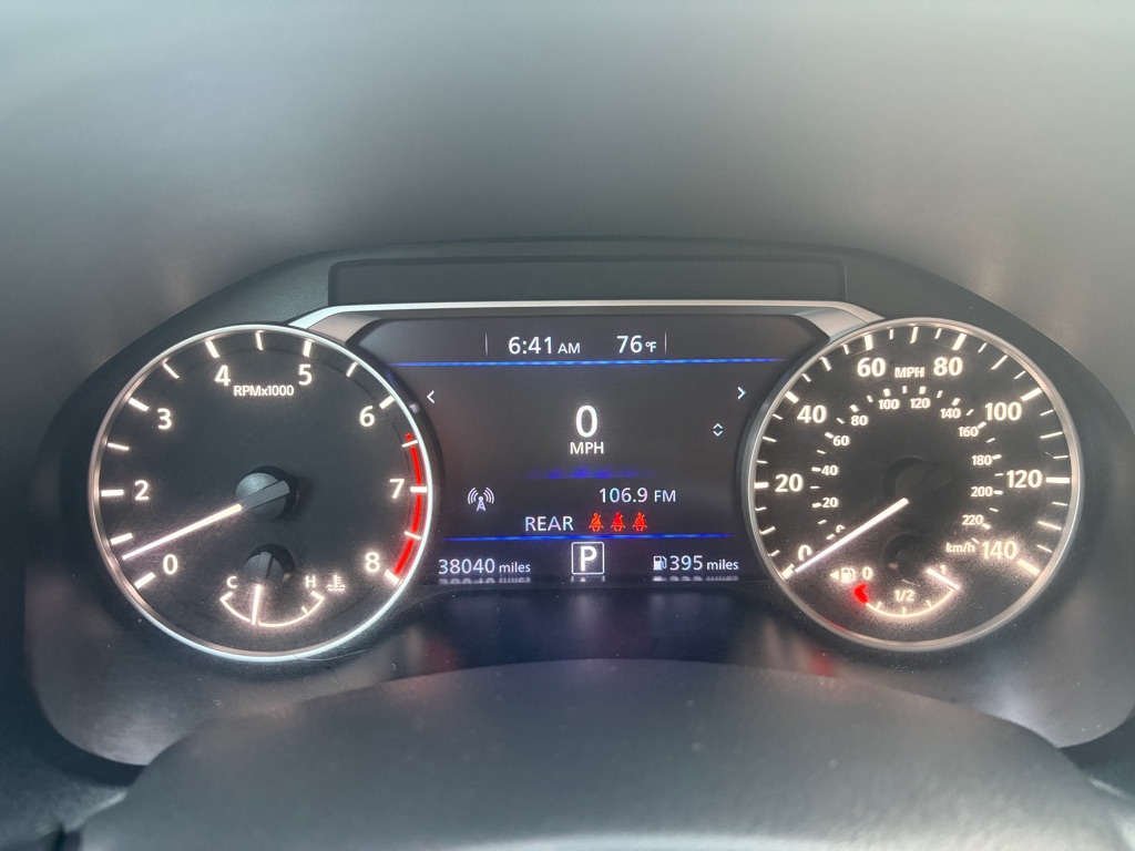Photo 8 of this NISSAN ALTIMA