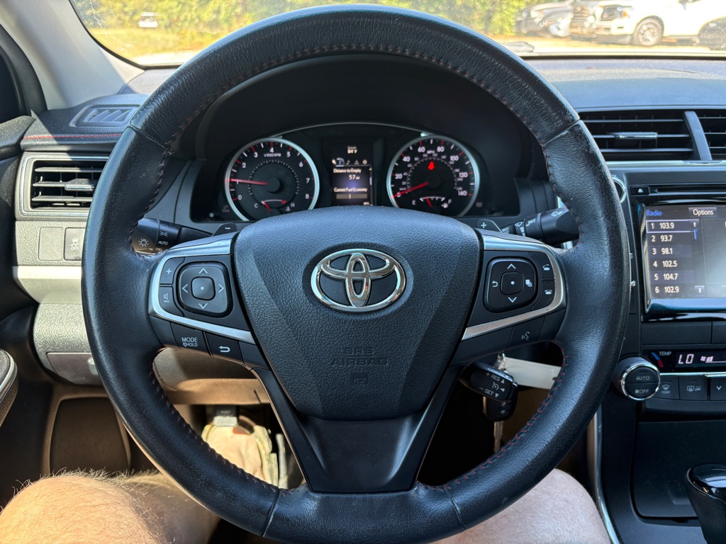 Photo 8 of this TOYOTA CAMRY
