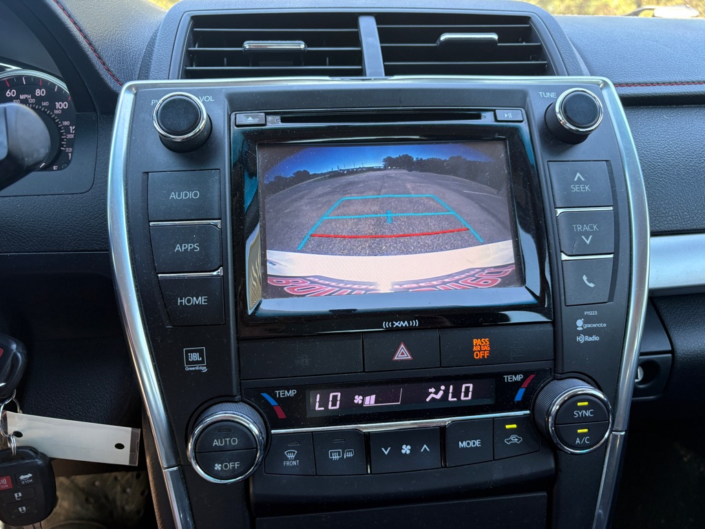 Photo 11 of this TOYOTA CAMRY