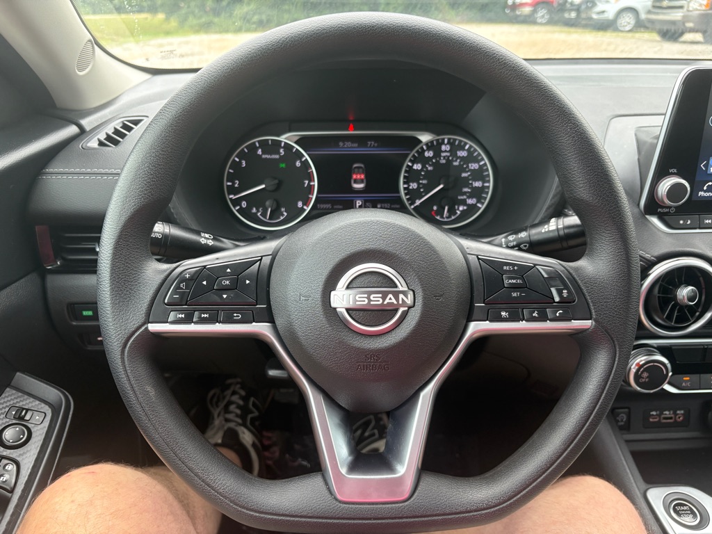 Photo 6 of this NISSAN SENTRA