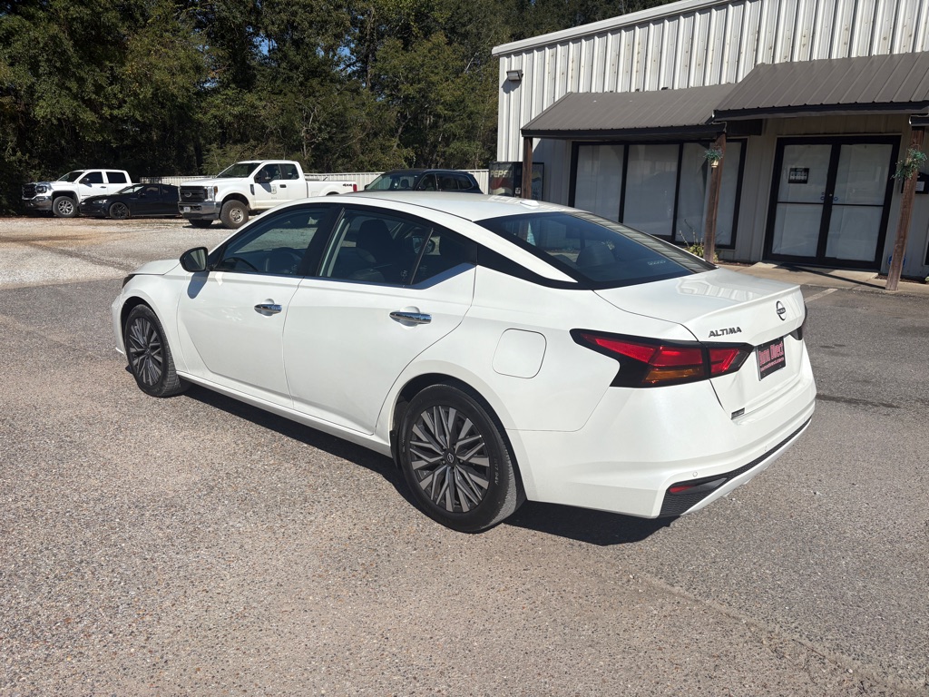 Photo 4 of this NISSAN ALTIMA