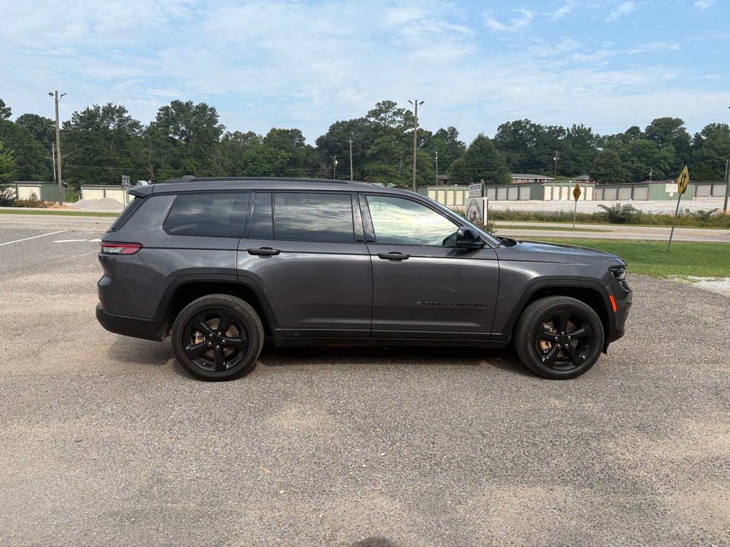 Photo 2 of this JEEP GRAND CHEROKEE