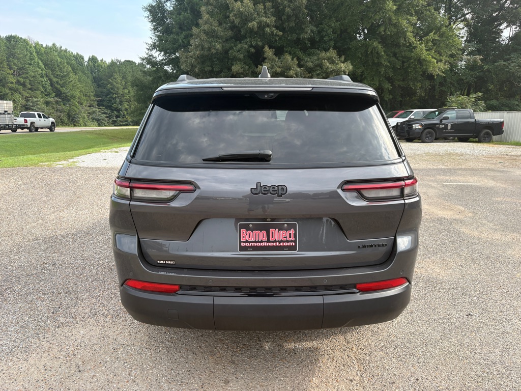 Photo 3 of this JEEP GRAND CHEROKEE