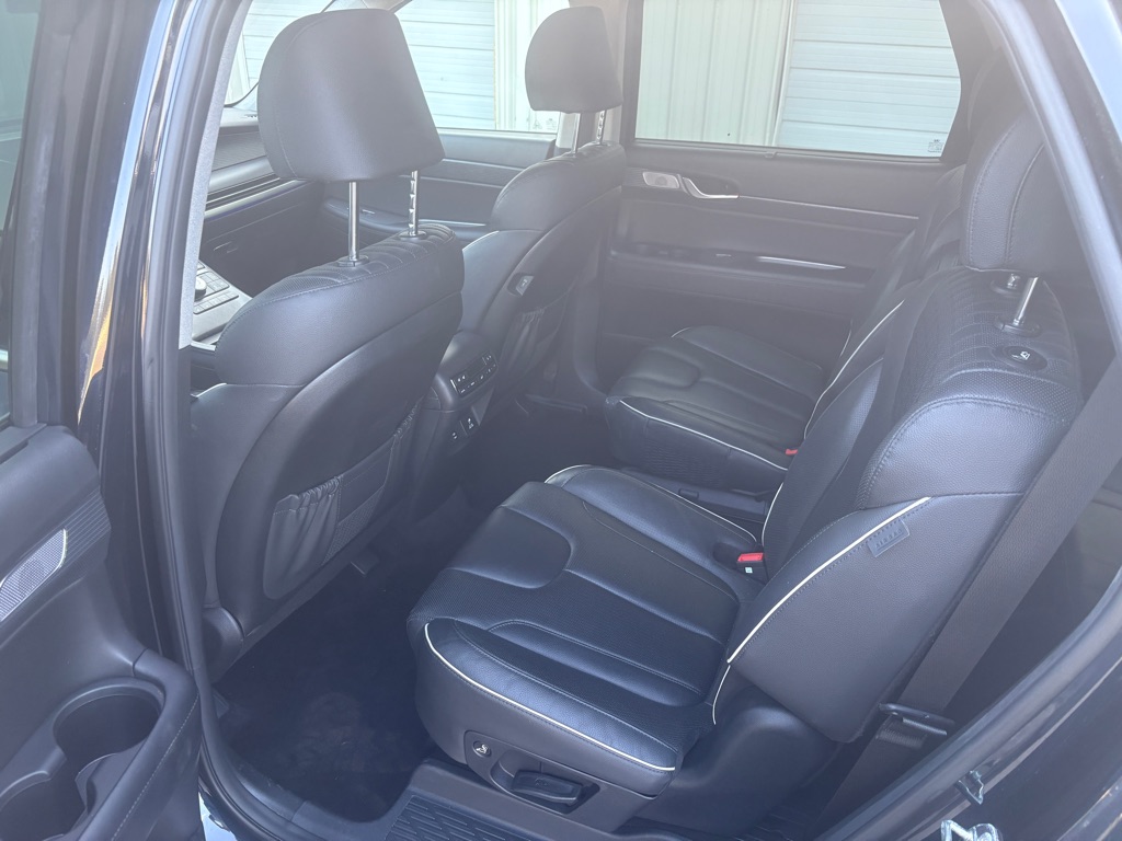Photo 6 of this HYUNDAI PALISADE