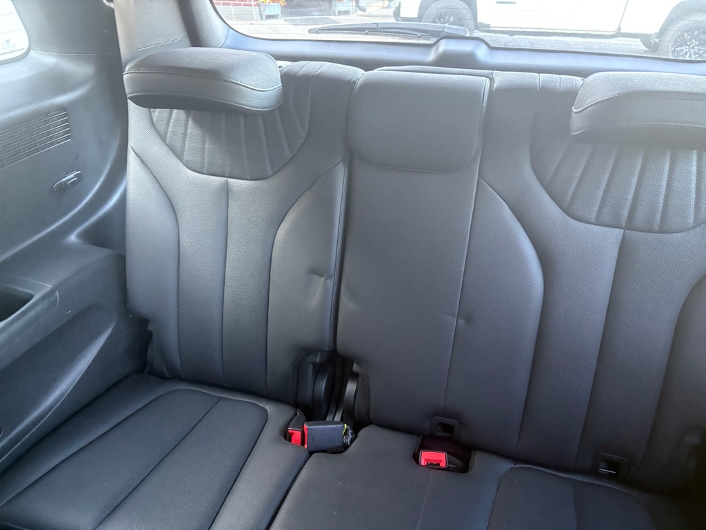 Photo 5 of this HYUNDAI PALISADE