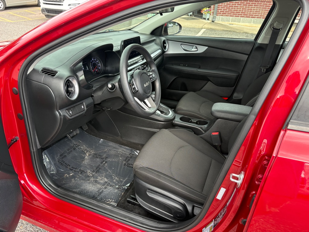 Photo 6 of this KIA FORTE