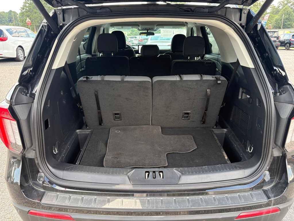 Photo 5 of this FORD EXPLORER