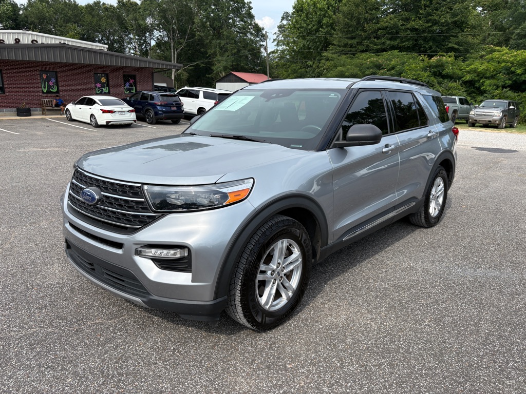 2022 Ford Explorer XLT RWD