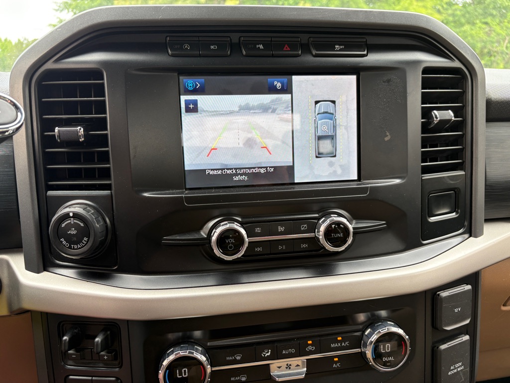 Photo 10 of this FORD F150