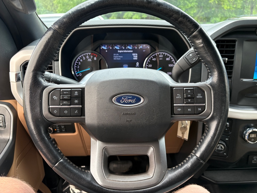 Photo 7 of this FORD F150