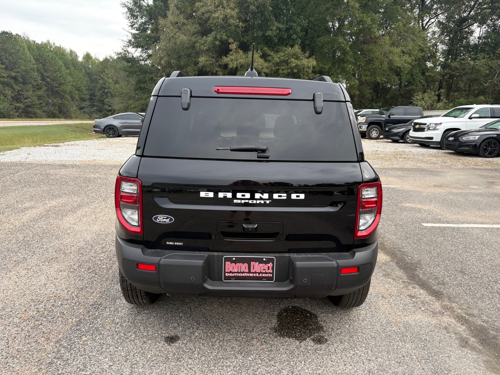 Photo 3 of this FORD BRONCO SPORT