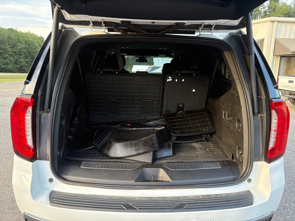 Photo 5 of this GMC YUKON XL