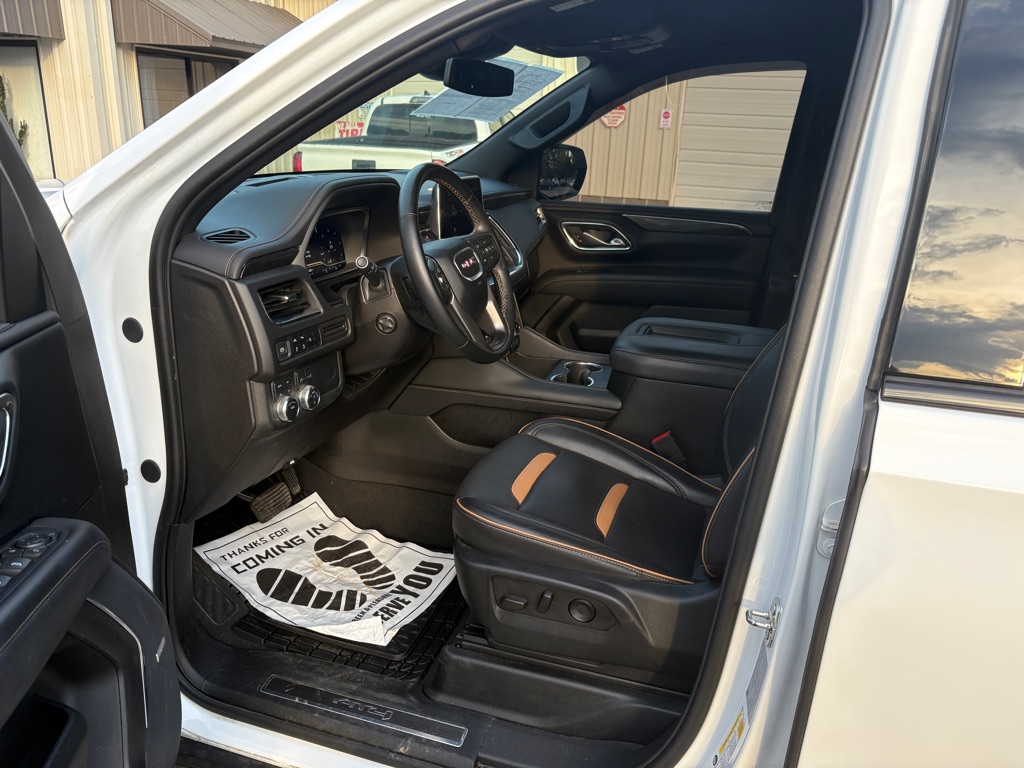 Photo 8 of this GMC YUKON XL