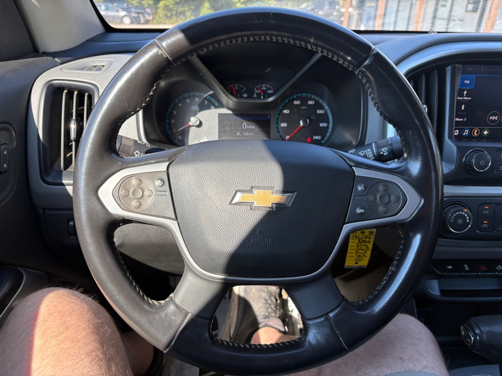 Photo 7 of this CHEVROLET COLORADO