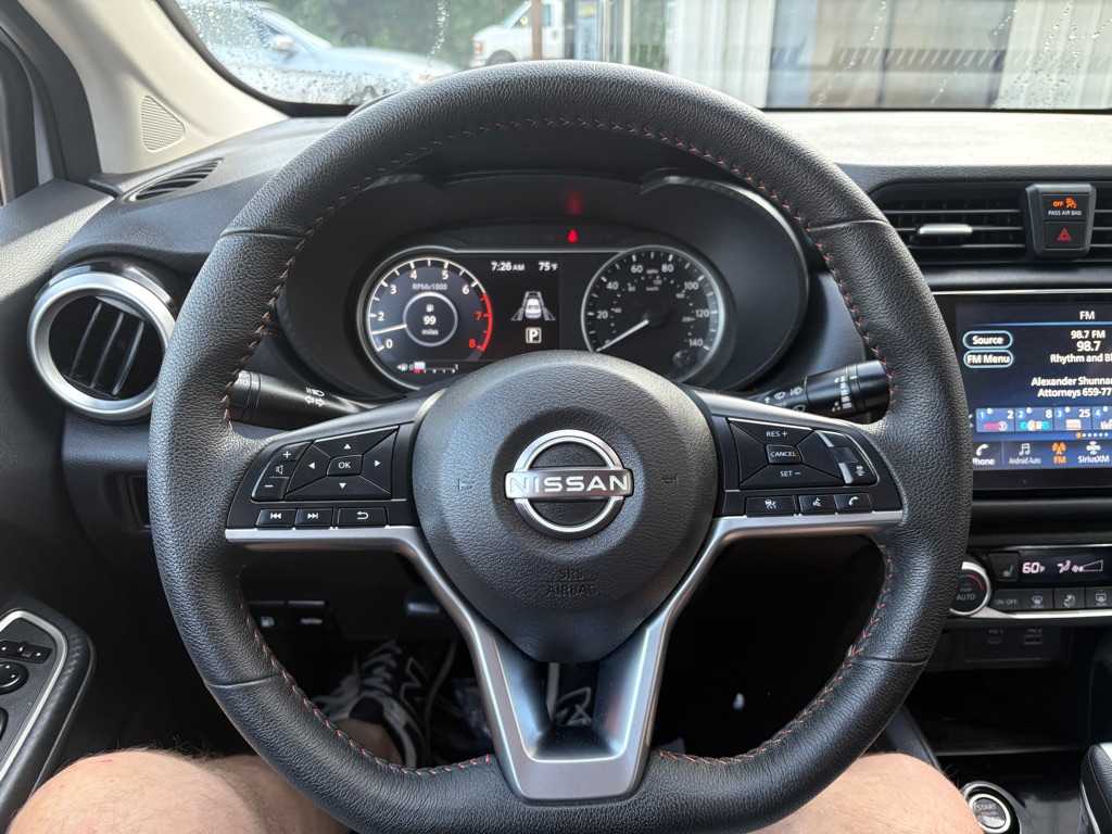Photo 7 of this NISSAN VERSA