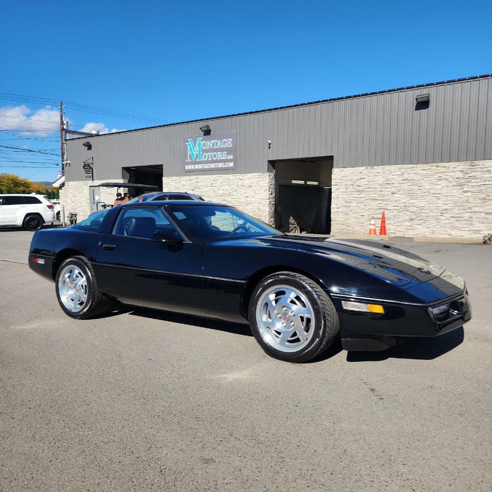 Photo 6 of this CHEVROLET CORVETTE