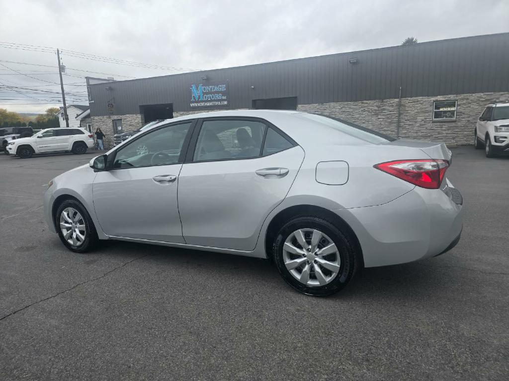Photo 4 of this TOYOTA COROLLA