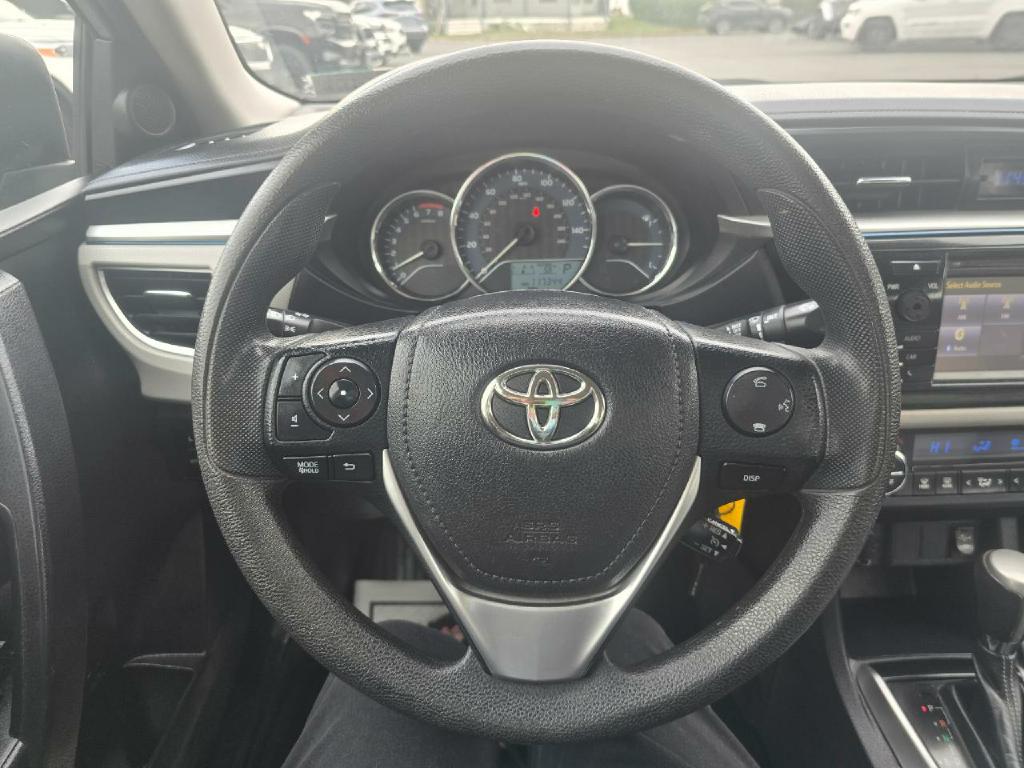 Photo 7 of this TOYOTA COROLLA