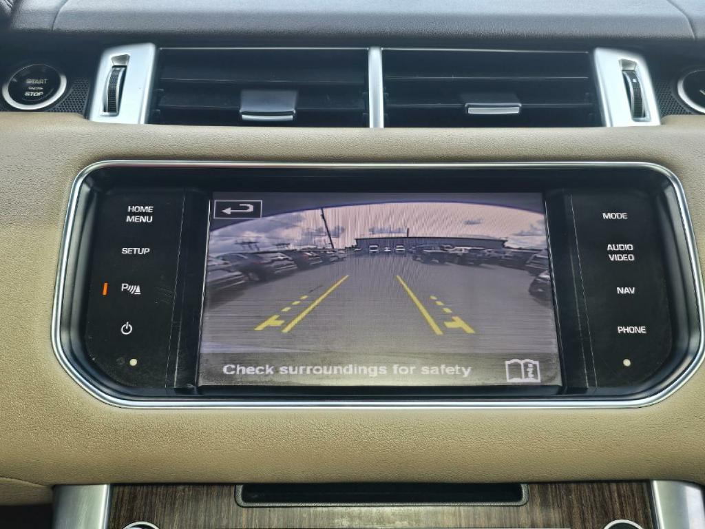 Photo 10 of this LAND ROVER RANGE ROVER SPO