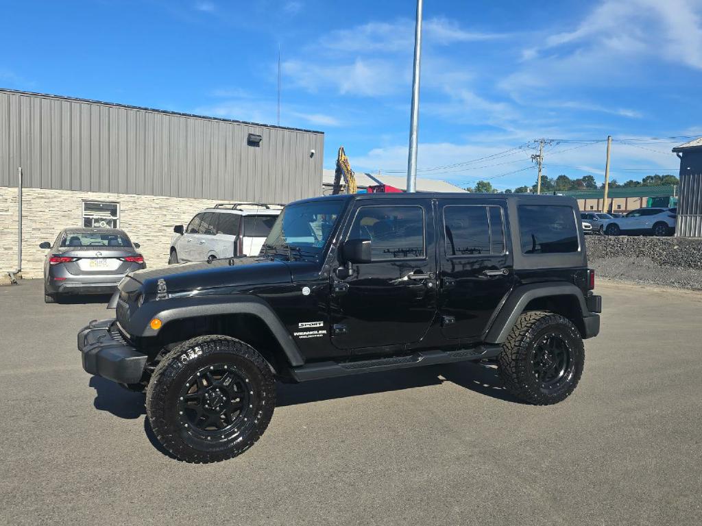 Photo 3 of this JEEP WRANGLER