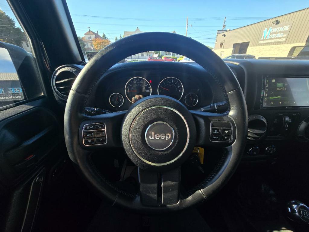 Photo 7 of this JEEP WRANGLER