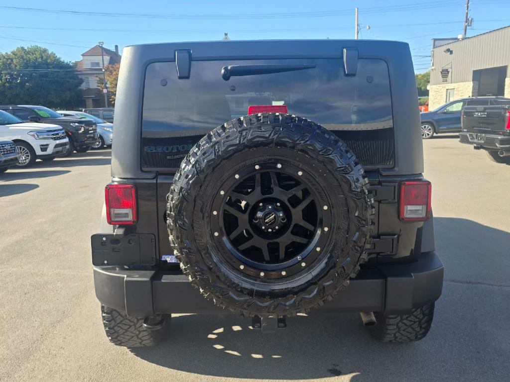Photo 13 of this JEEP WRANGLER